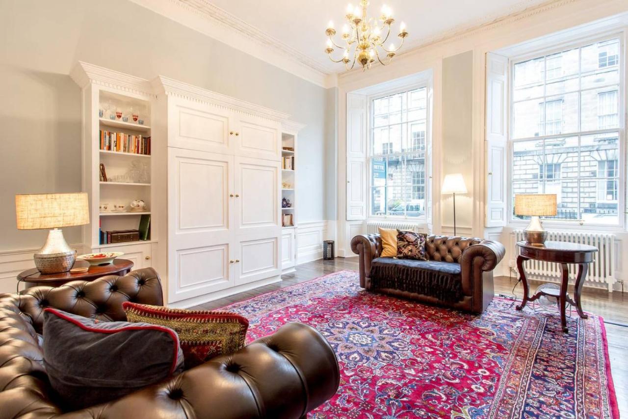 אדינבורו Joivy Converted Flat In Historic Building In New Town מראה חיצוני תמונה